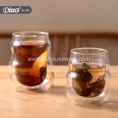 Double Wall Glass Tea Cup With Curved Design